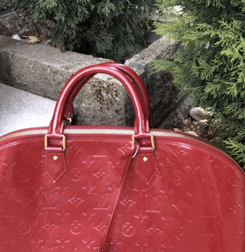 LV Alma