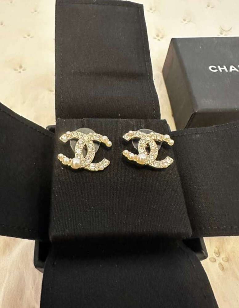 Chanel náušnice