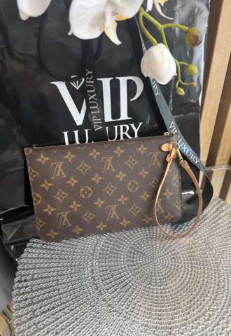 https://www.vipluxury.sk/Louis Vuitton pochetta clutch