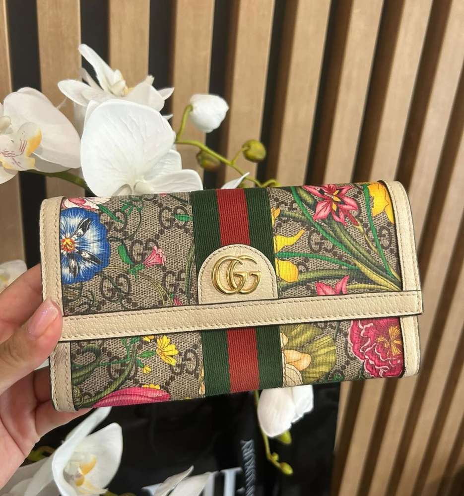 Gucci penazenka