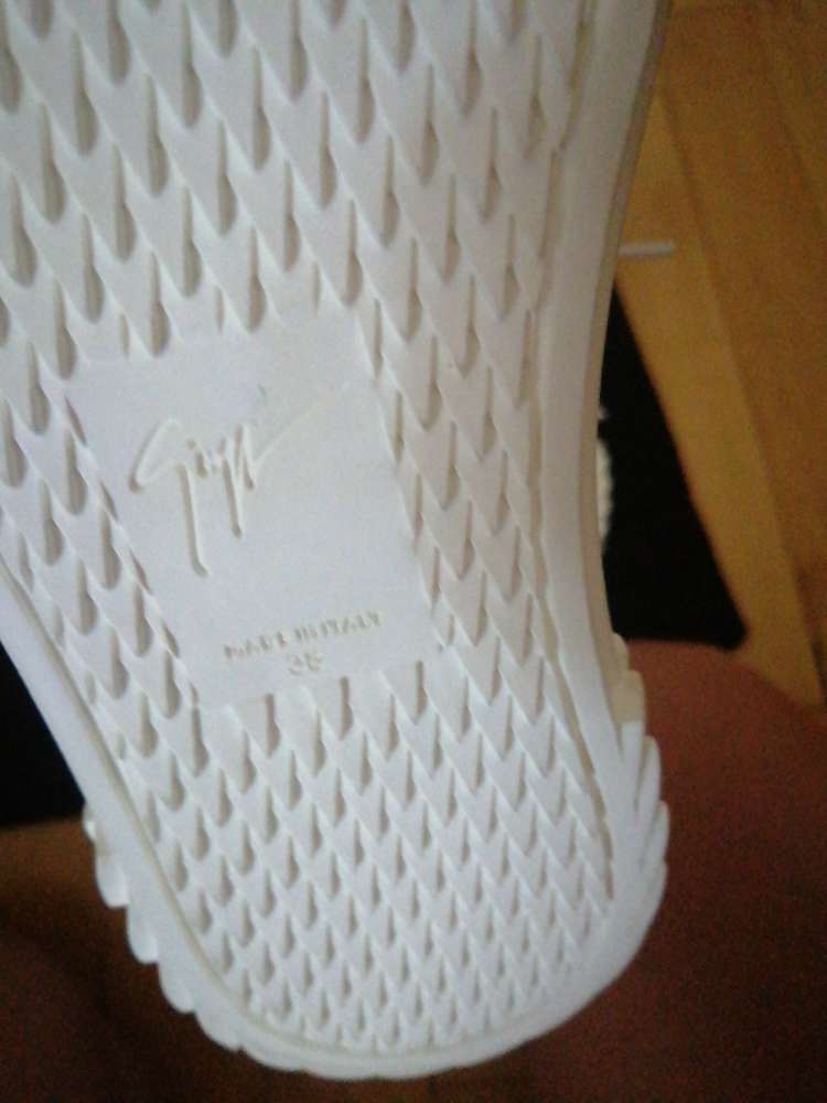 Dámske biele tenisky Giuseppe Zanotti