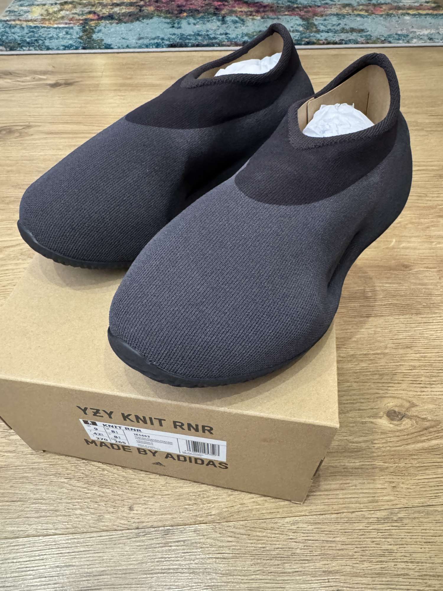 Yeezy Knit RNR Fade Onyx