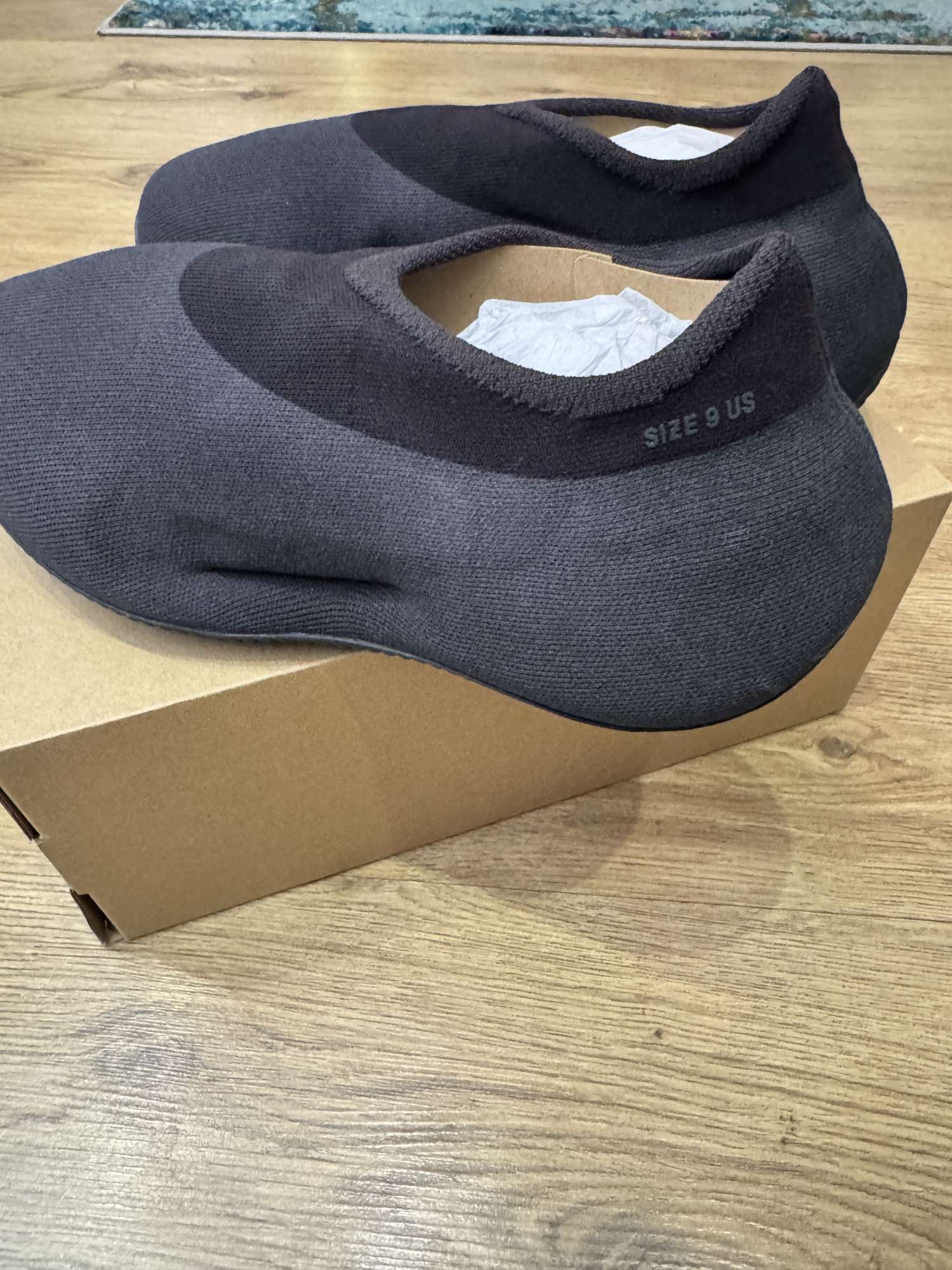 Yeezy Knit RNR Fade Onyx