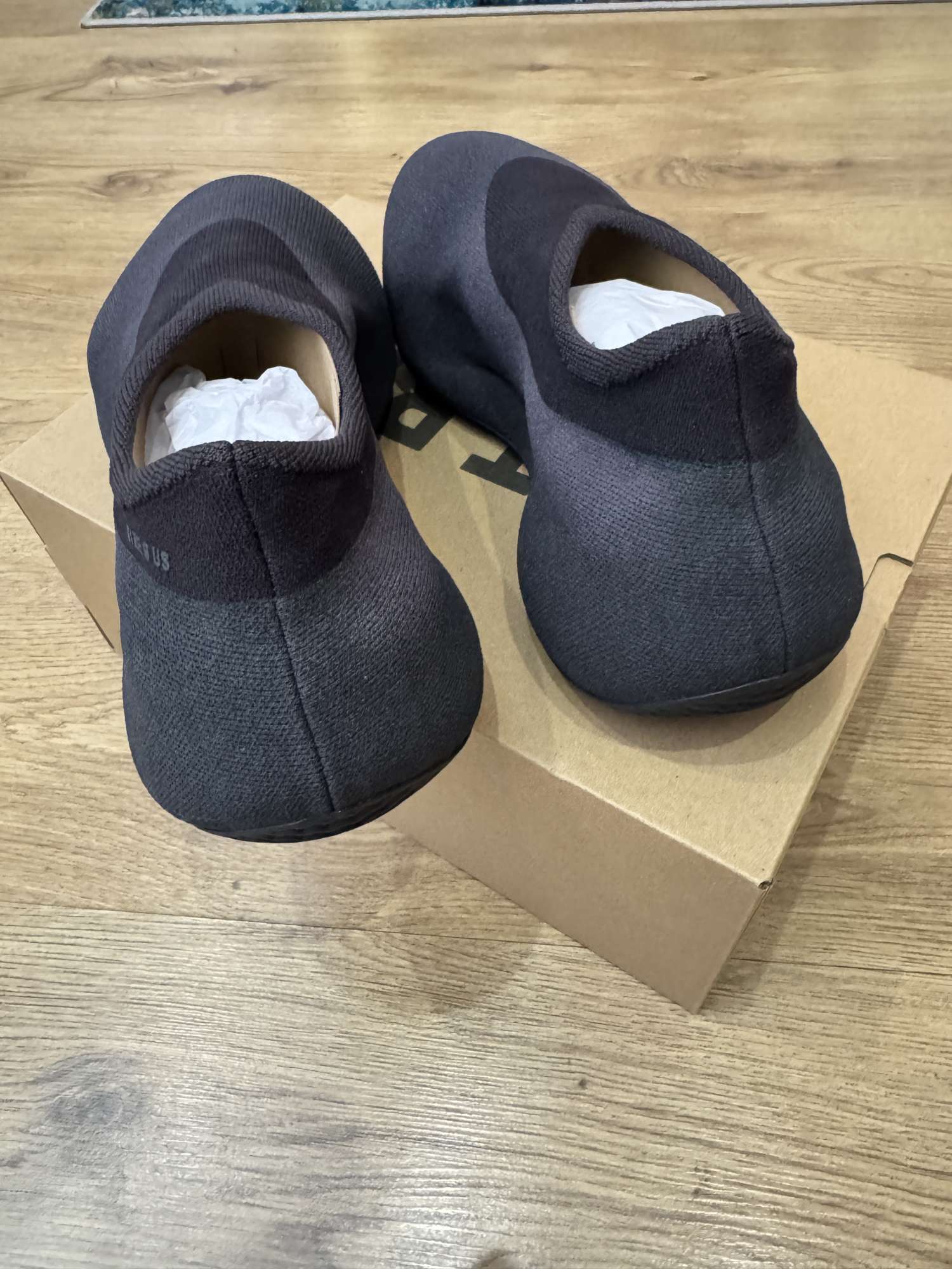 Yeezy Knit RNR Fade Onyx