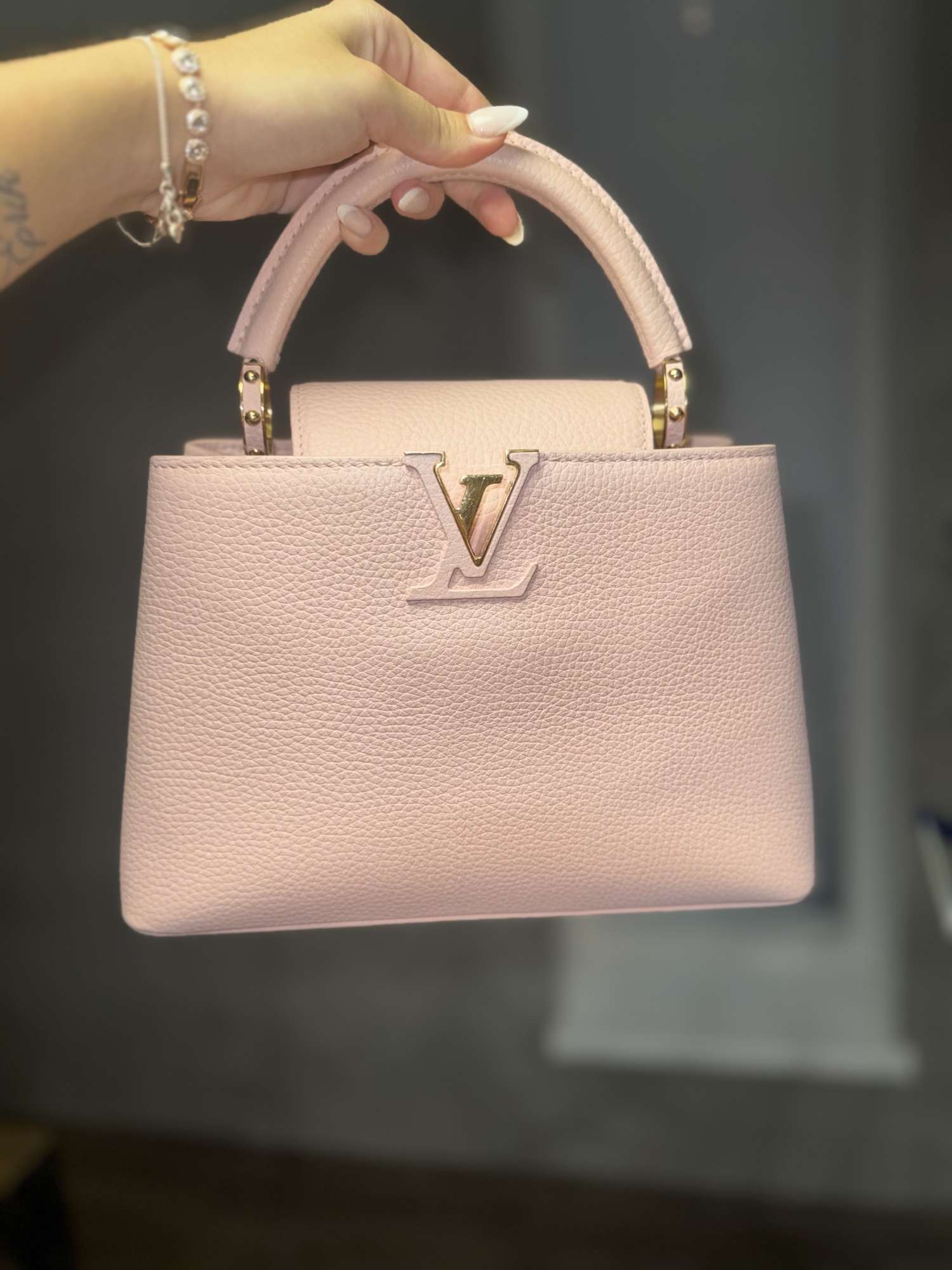 Lv capucine