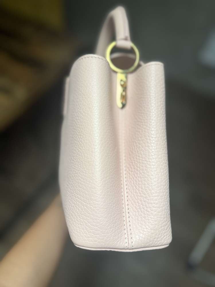 Lv capucine