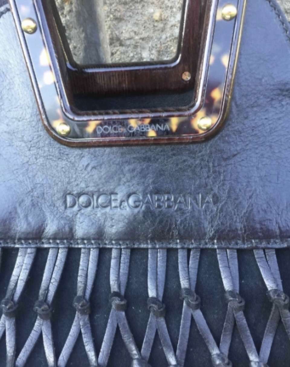 Dolce Gabbana.