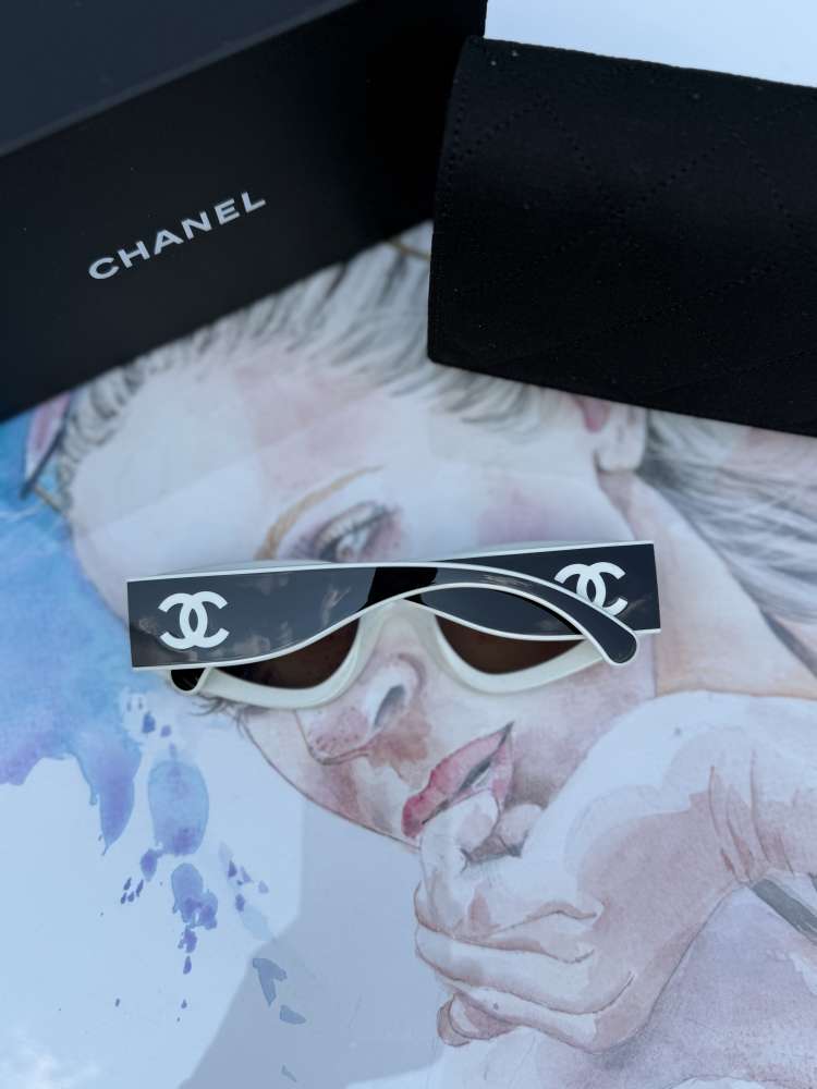 Chanel okuliare