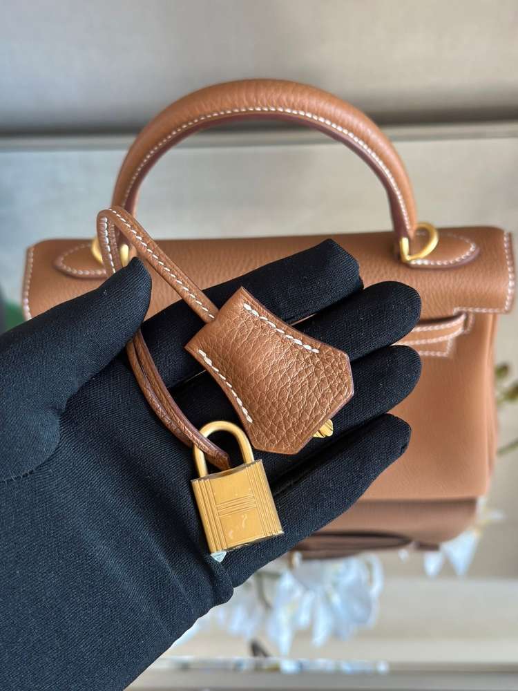 Hermes Kelly 25