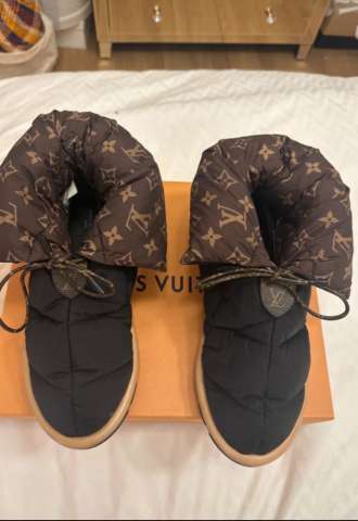 https://www.vipluxury.sk/Louis Vuitton snehule