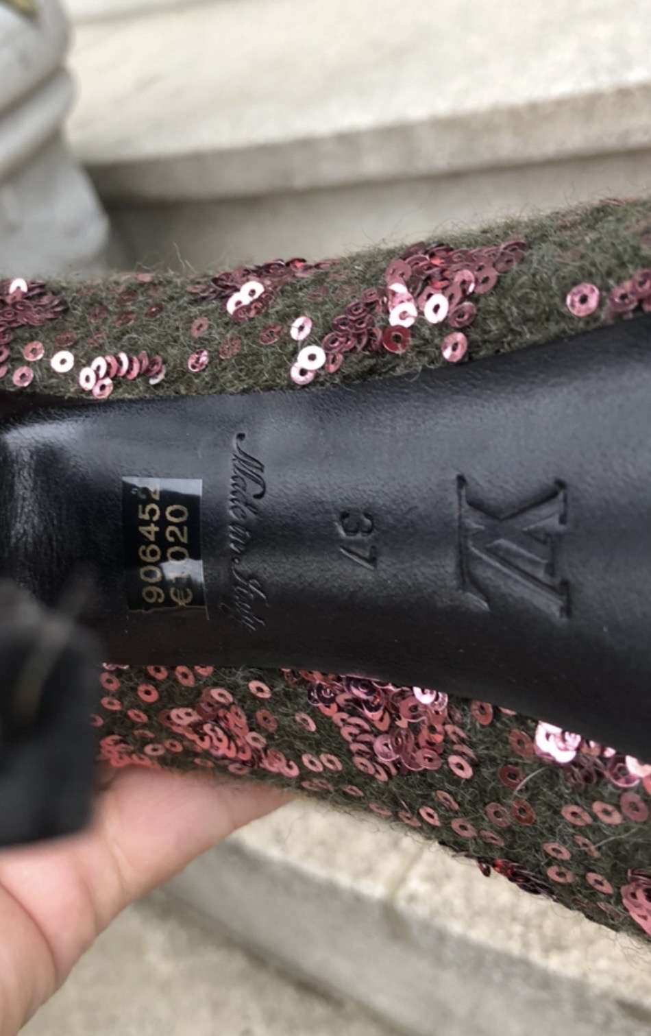 LOUIS VUITTON