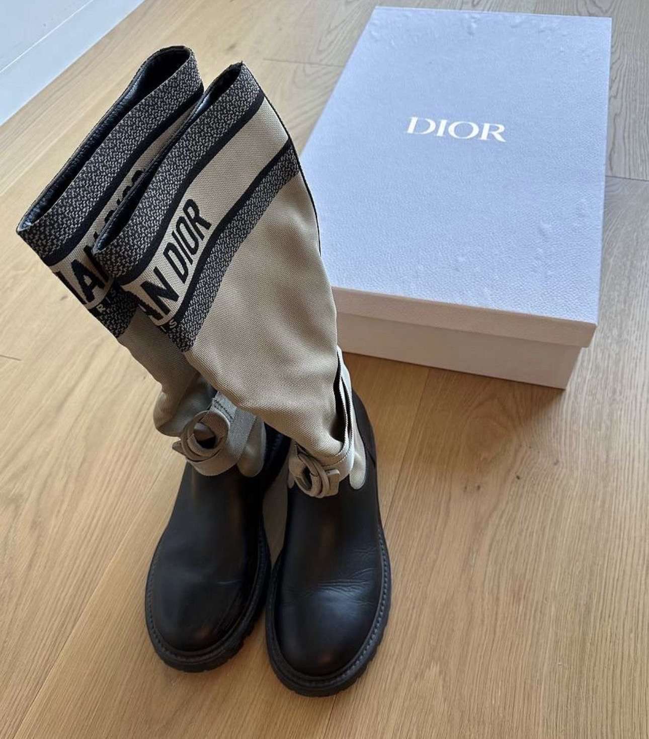 Dior čižmy