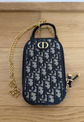 https://www.vipluxury.sk/Dior crossbody