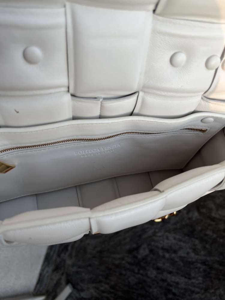 BOTTEGA VENETA