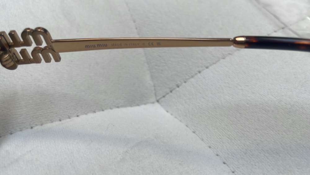 Miu miu slnečné okuliare