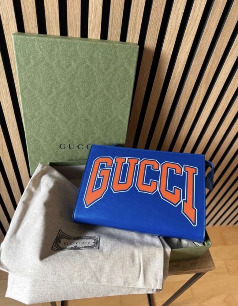 Gucci clutch