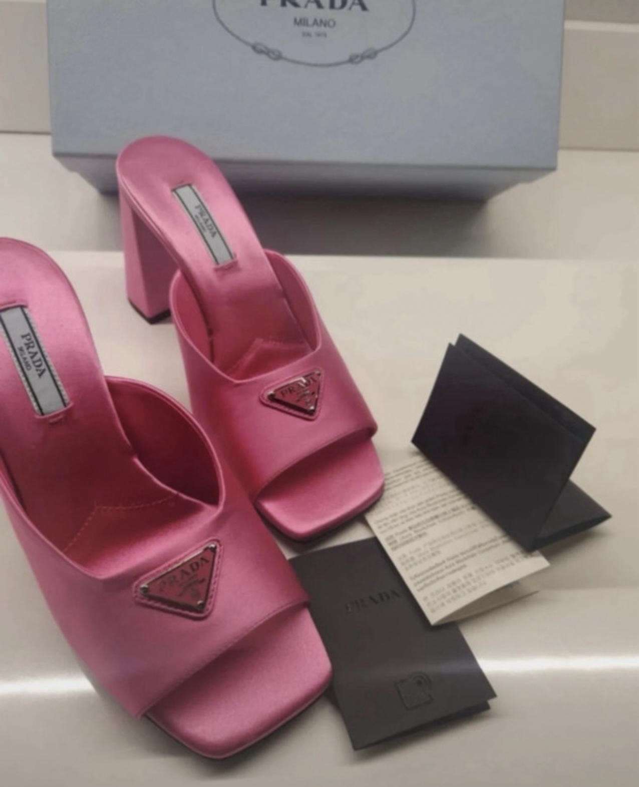 Prada sandalky