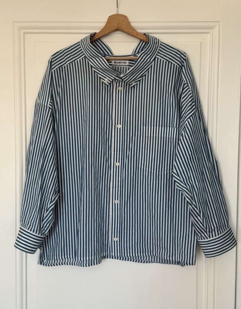 Balenciaga košeľa