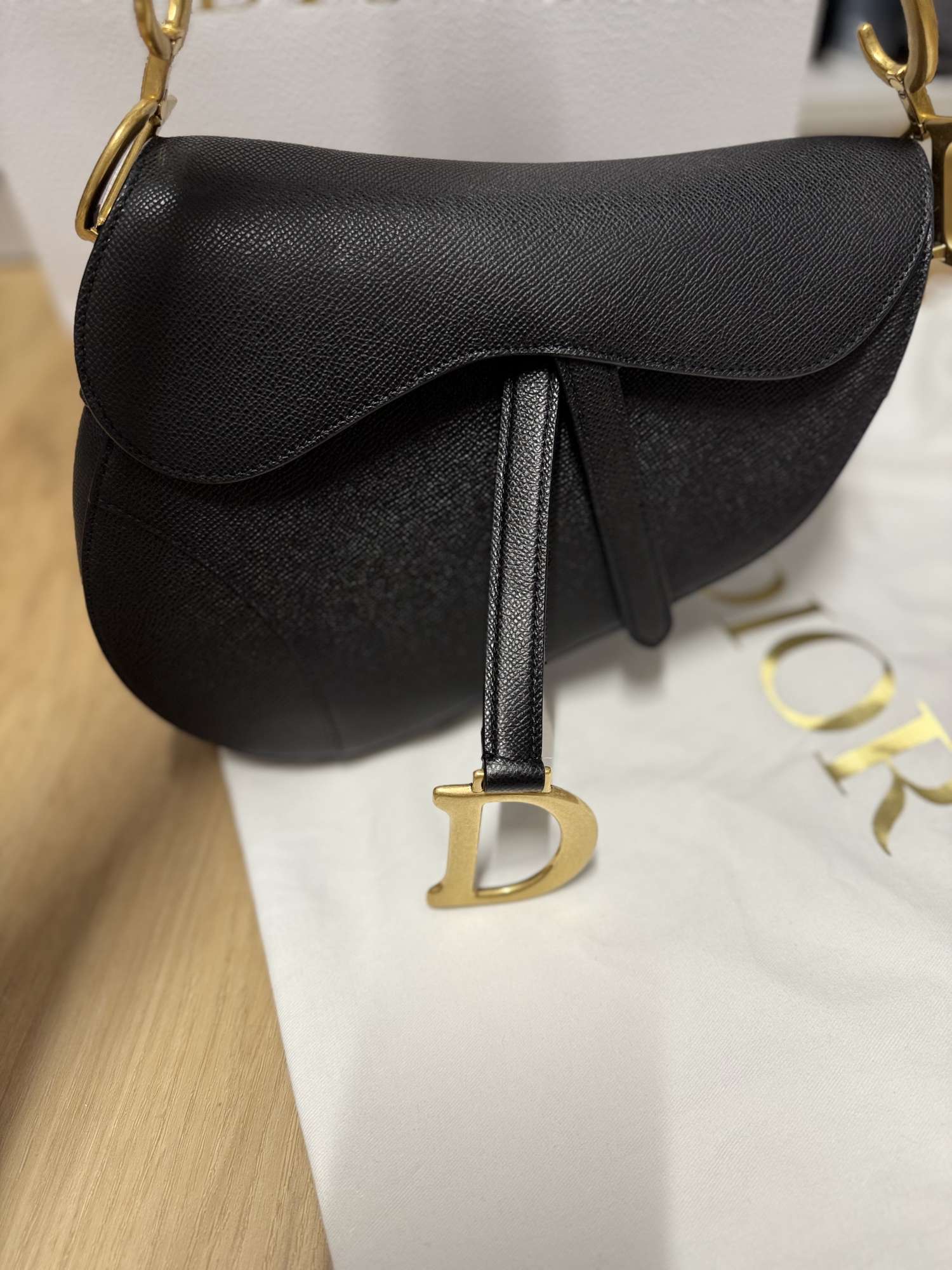DIOR Saddle Medium calfskin