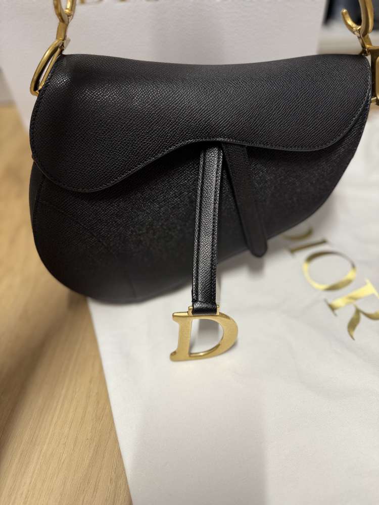 DIOR Saddle Medium calfskin