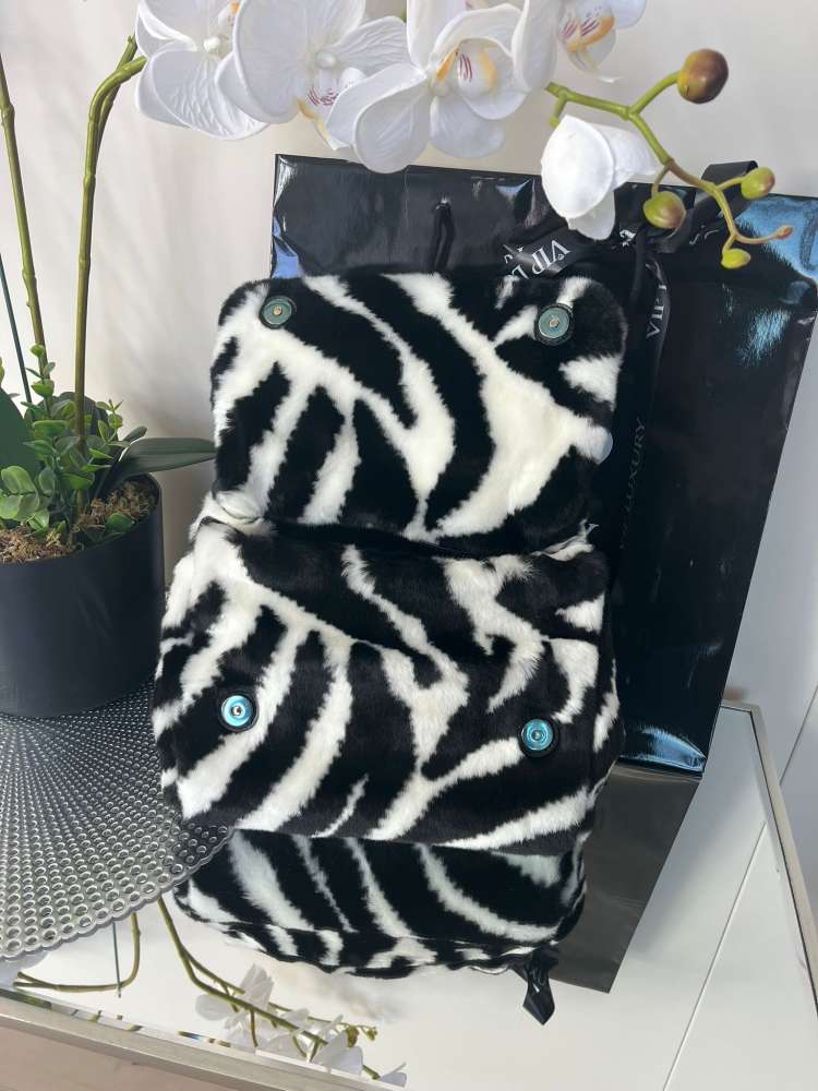 D&G kabelka