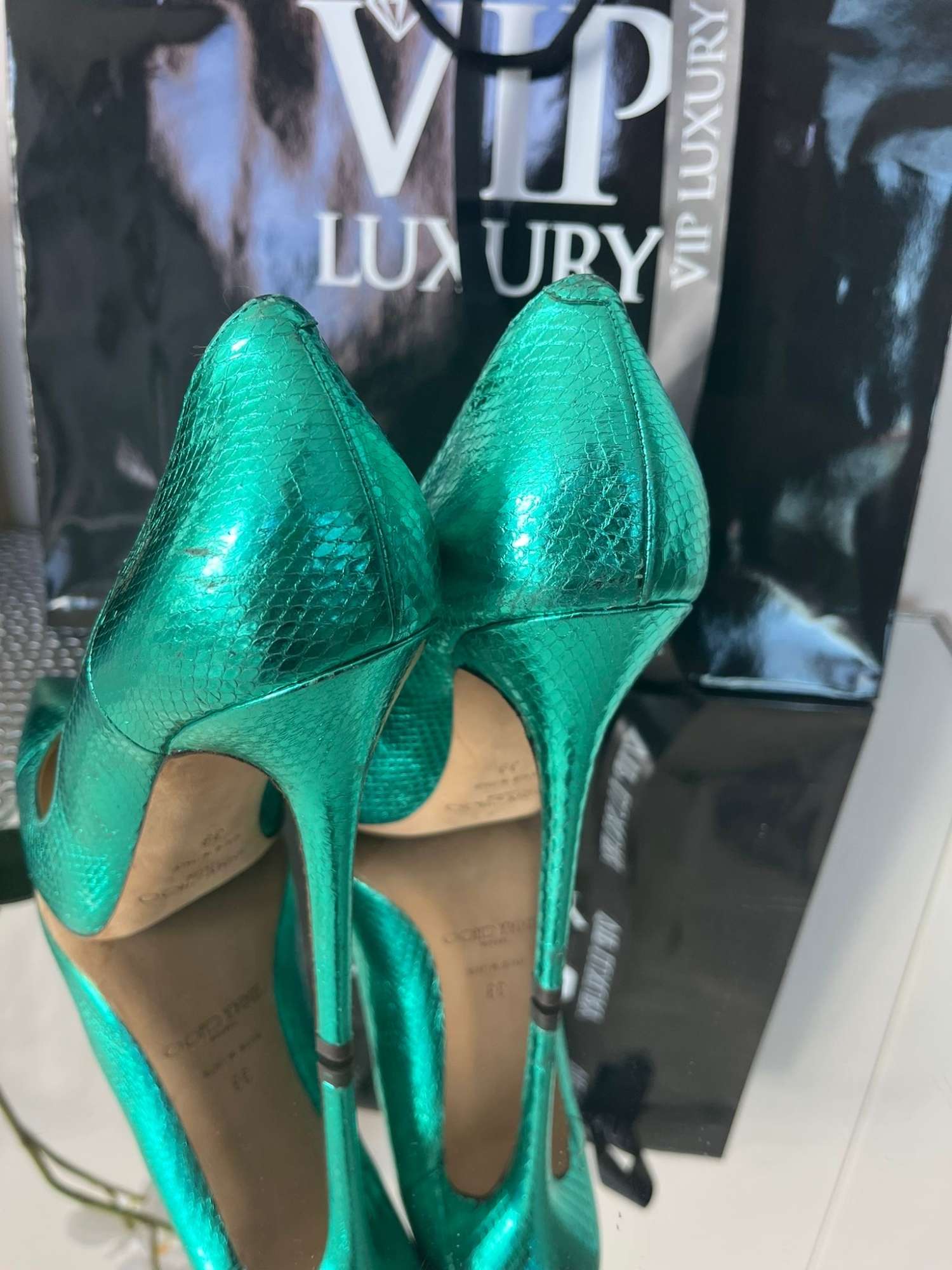 Jimmy Choo lodičky