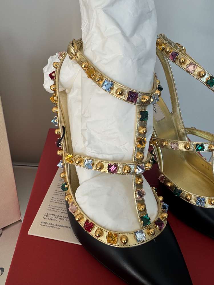 Valentino pumps lodicky