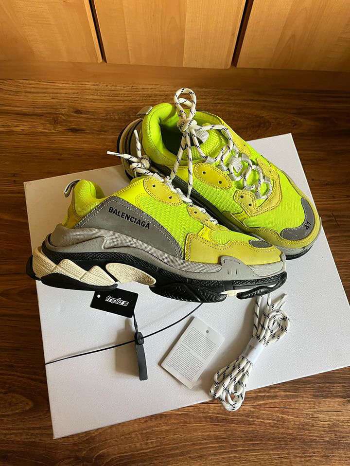 Balenciaga tripple S