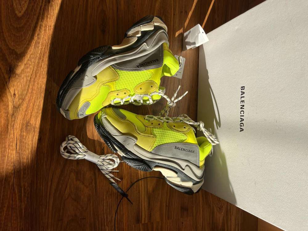 Balenciaga tripple S