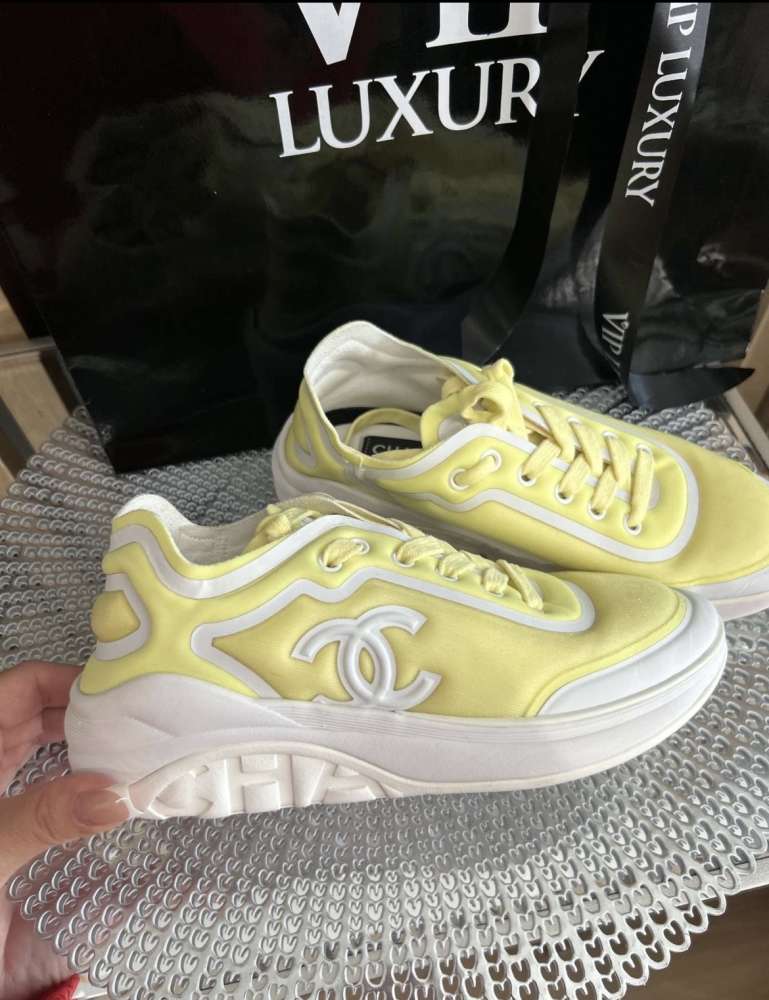 Chanel tenisky