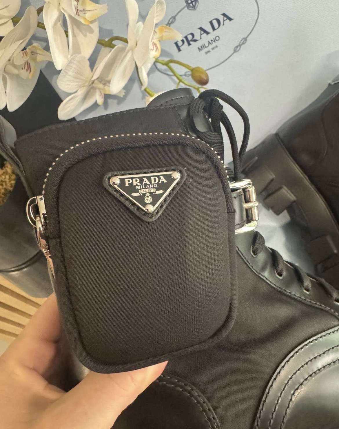 Prada čižmy