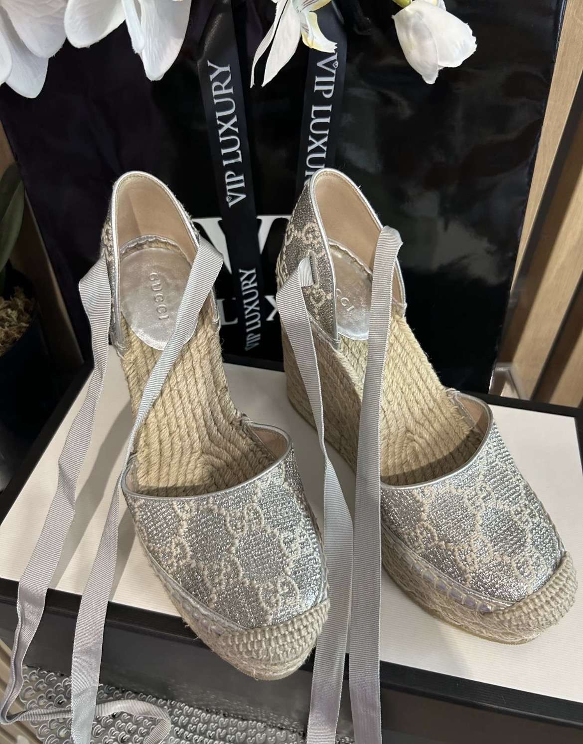 Gucci sandále