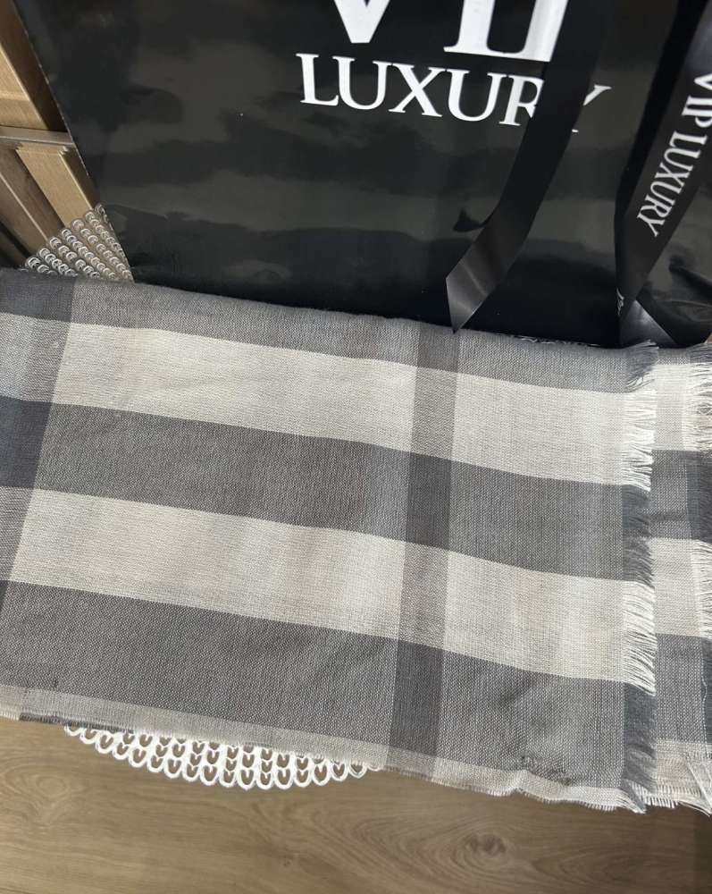 Burberry šatka