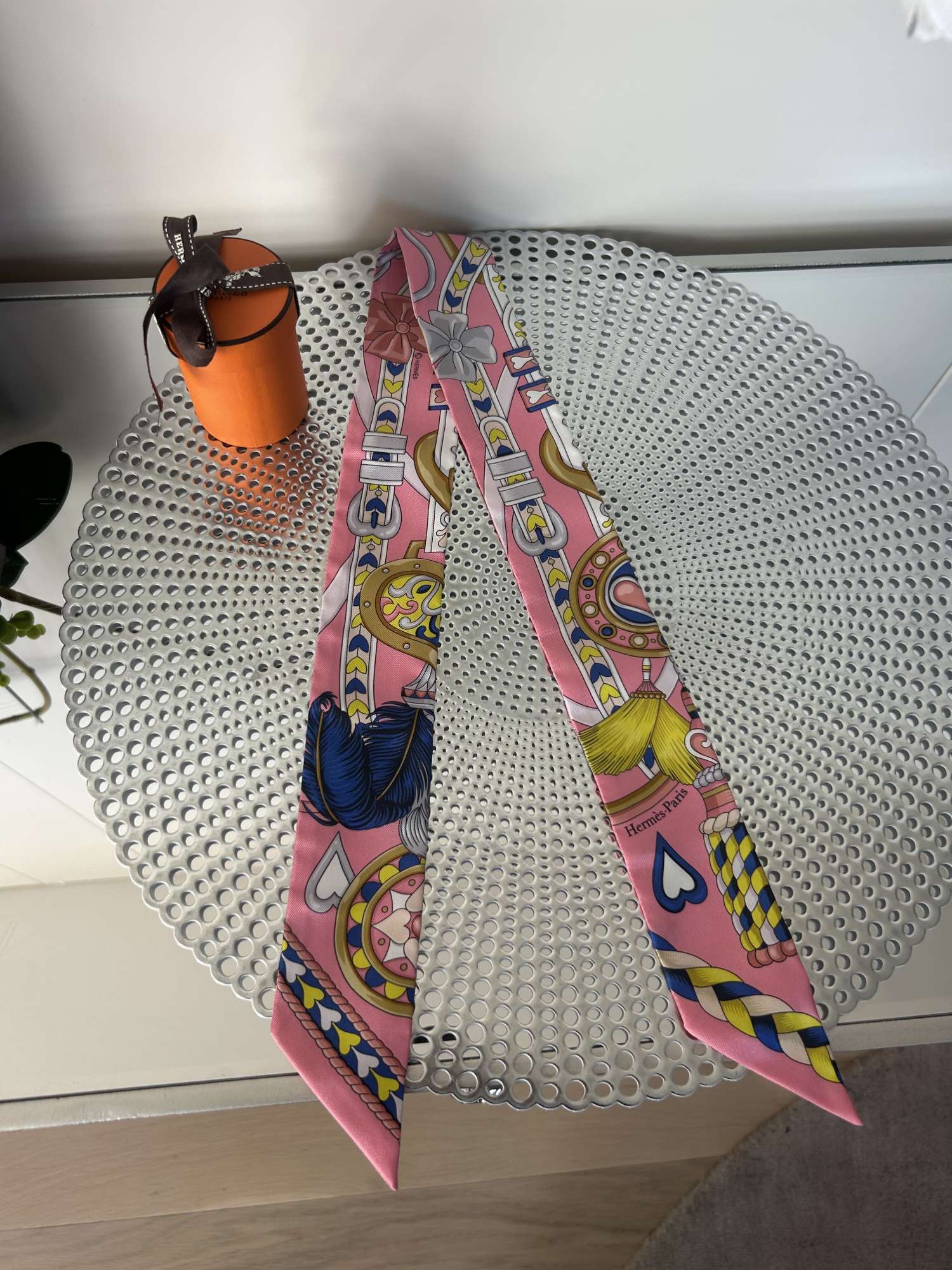 Hermes twilly