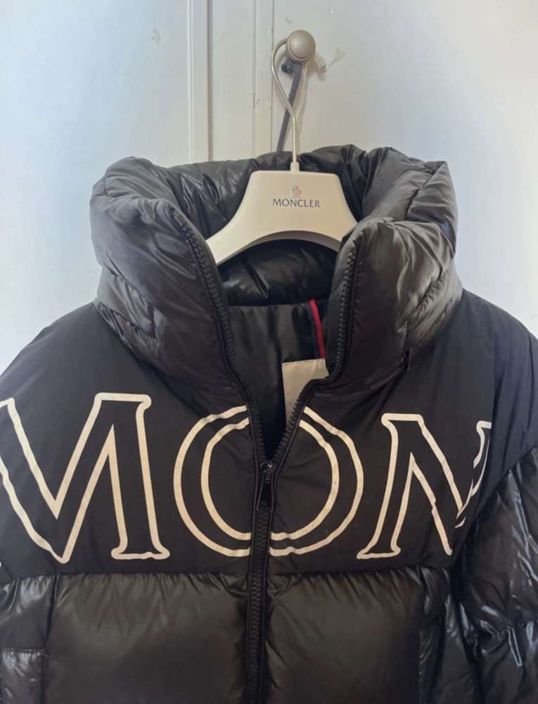 Moncler zimna bunda