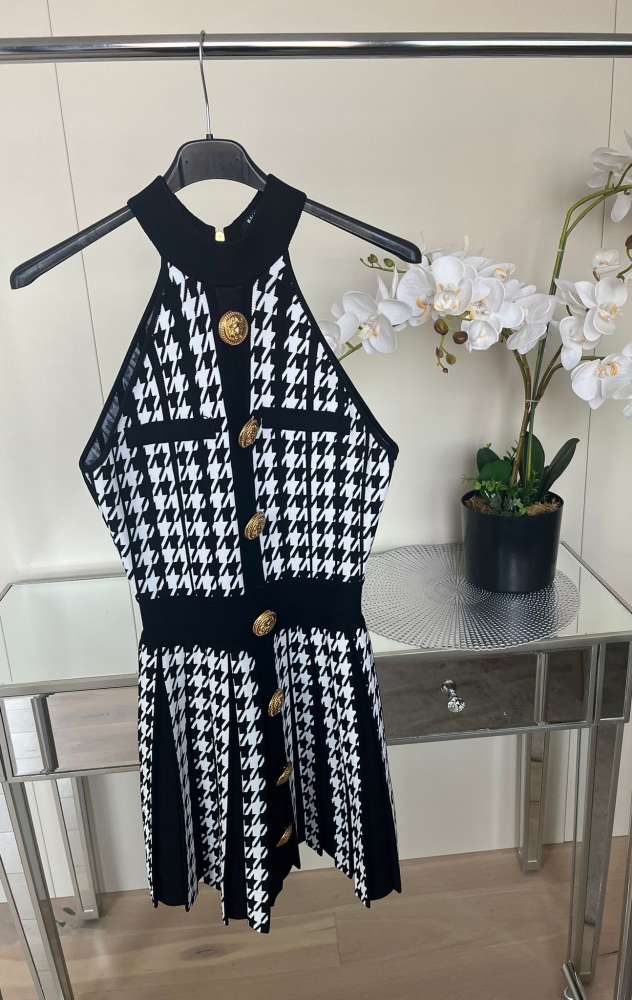 Balmain šaty