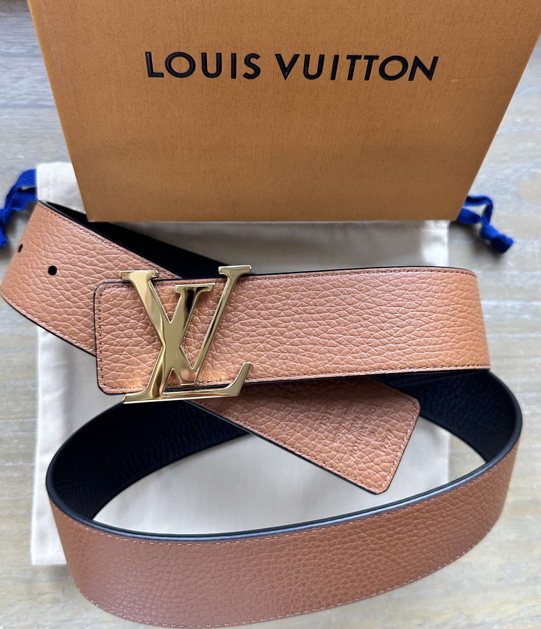 Nový opasok Louis Vuitton model Imotiales zlatý veľkosť 95