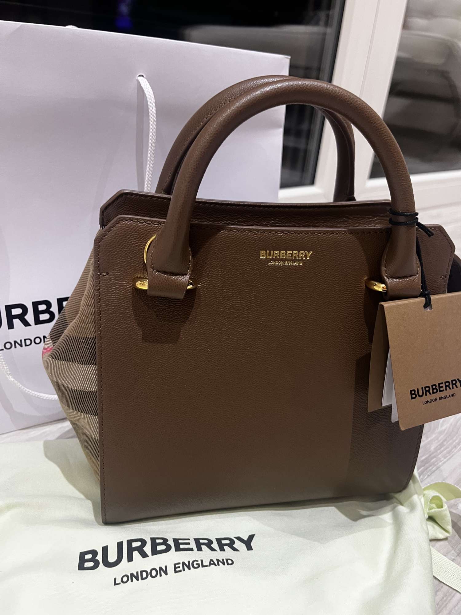 Burberry kabelka