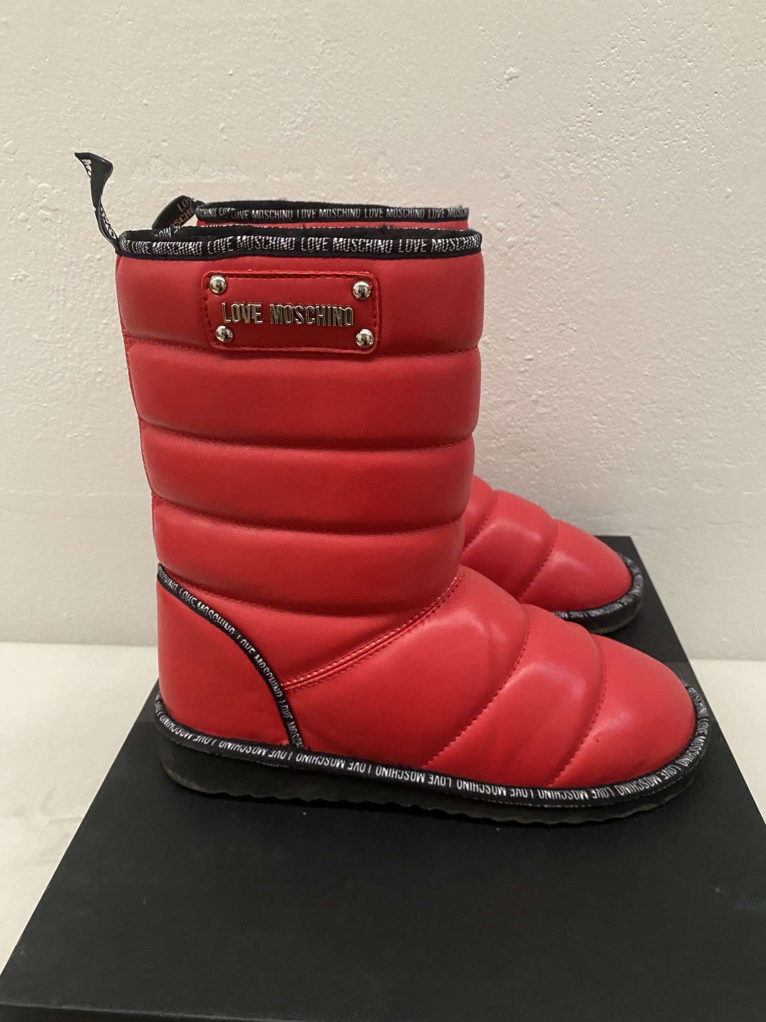 Love Moschino čižmy