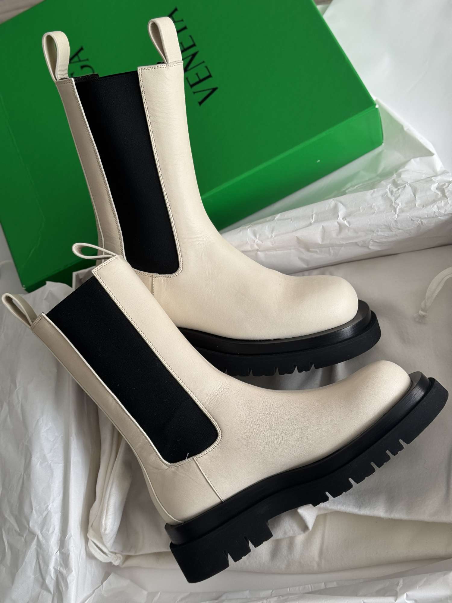 Bottega Veneta veľkosť 39