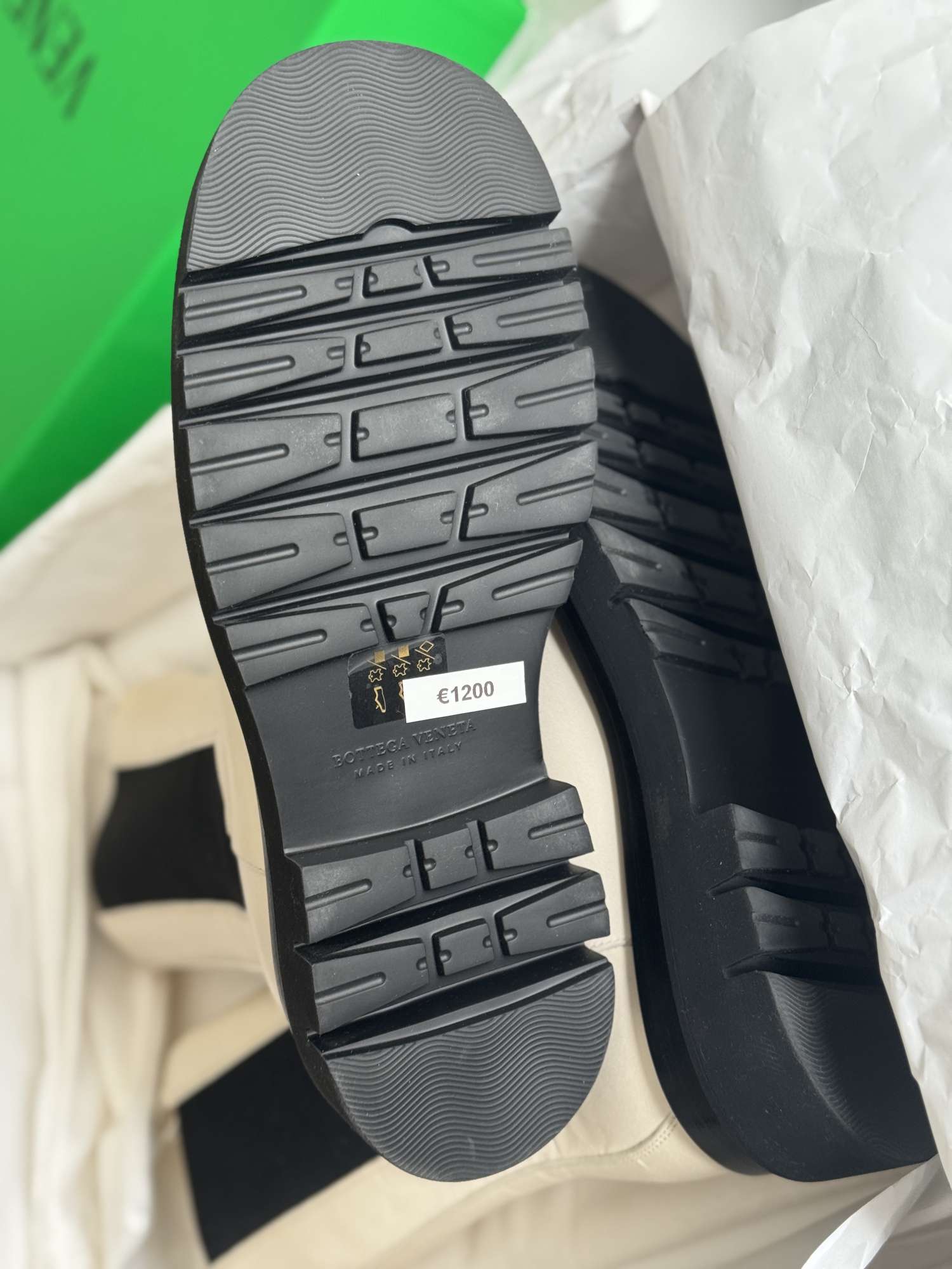 Bottega Veneta veľkosť 39