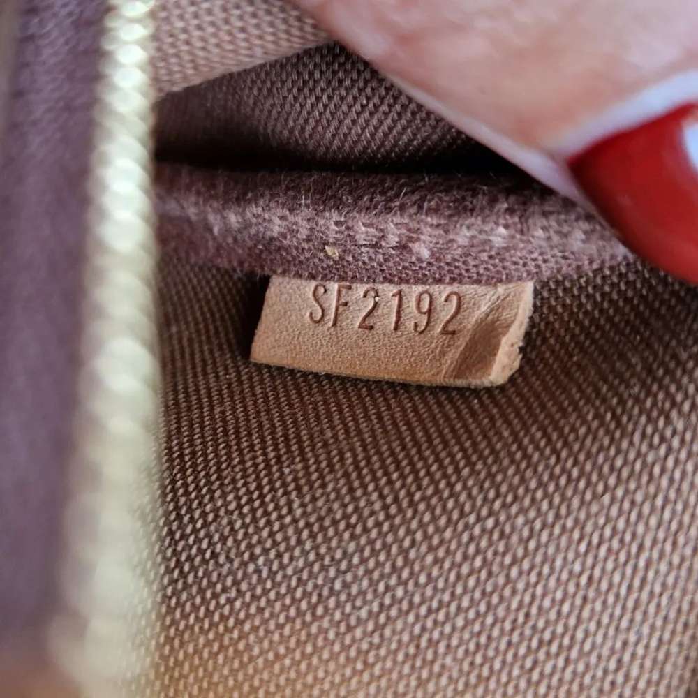 Louis Vuitton Mini Pochette