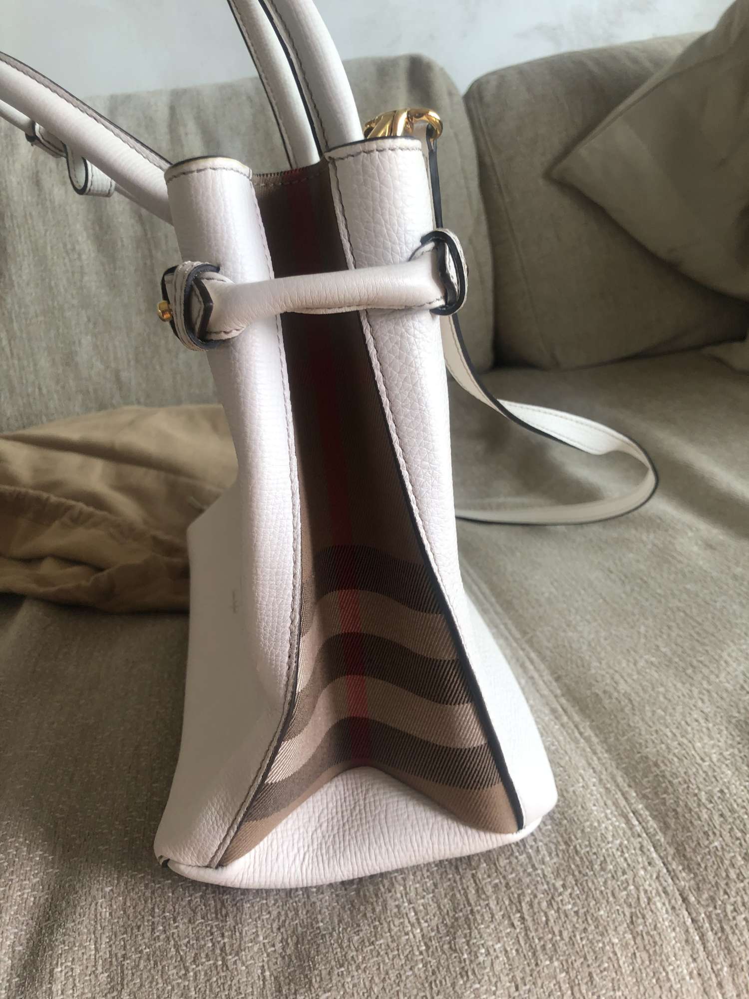 Burberry kabelka