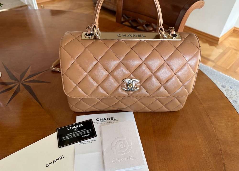 Chanel trendy medium