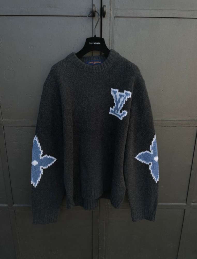 Louis Vuitton sveter