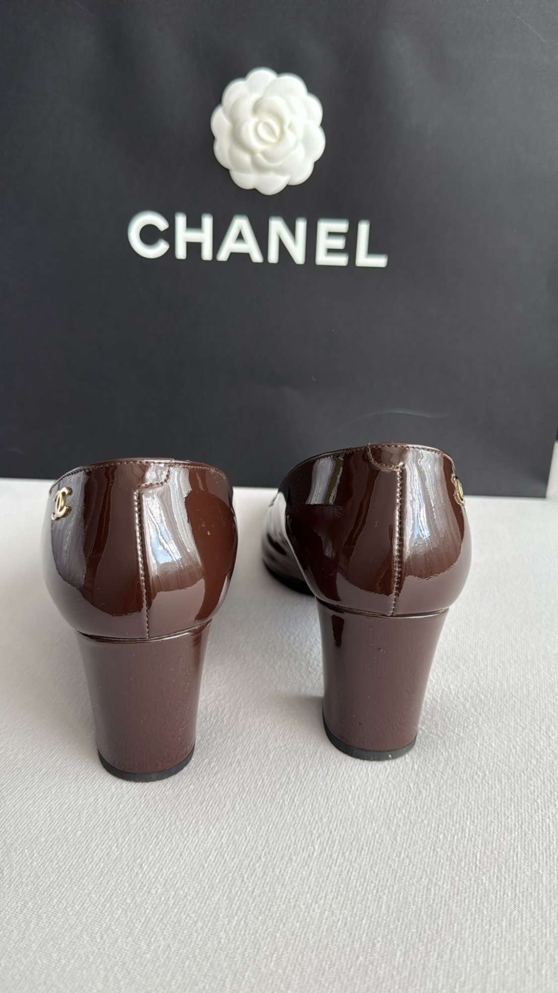 Chanel lodičky