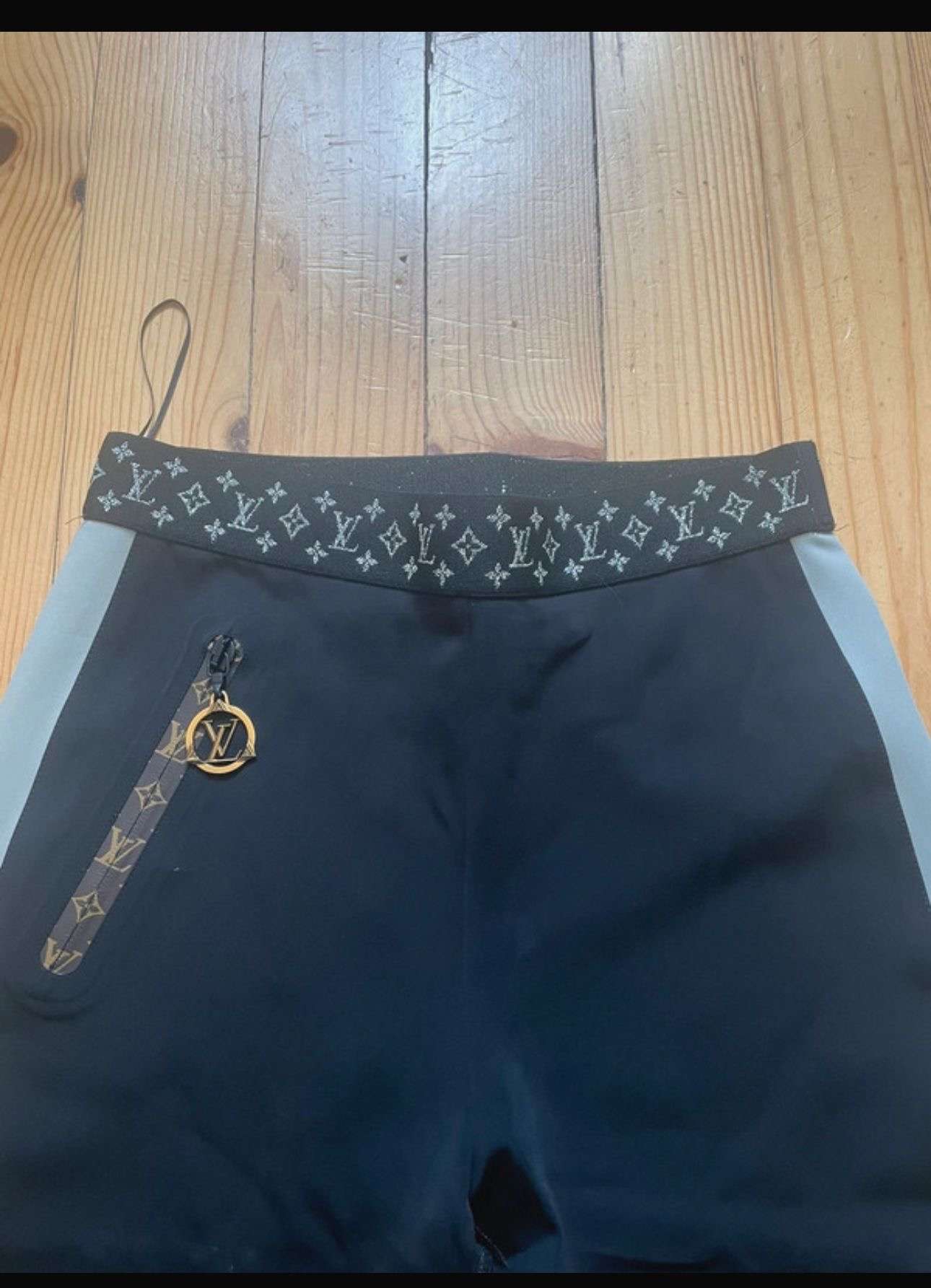 Louis Vuitton leginy