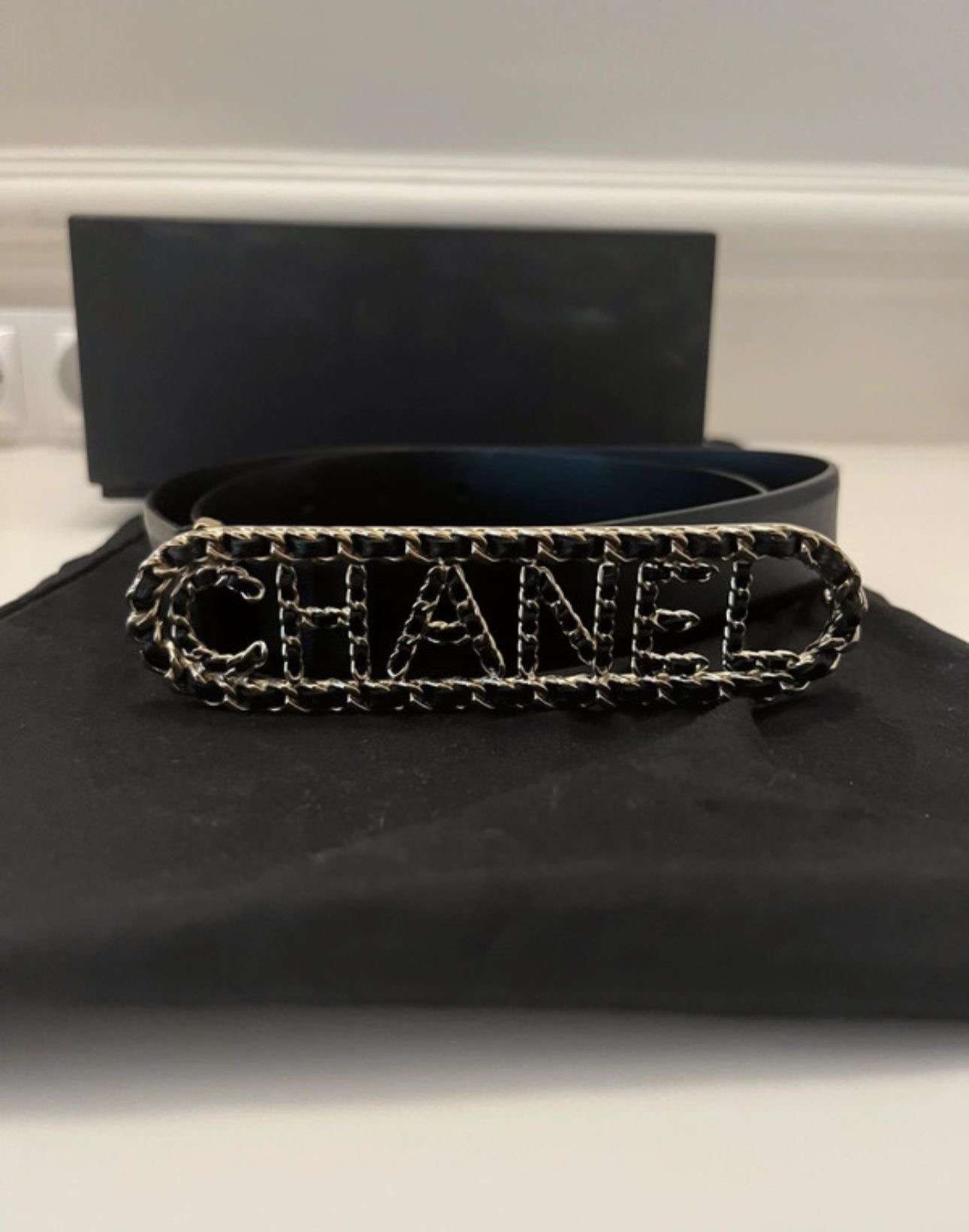 Chanel opasok