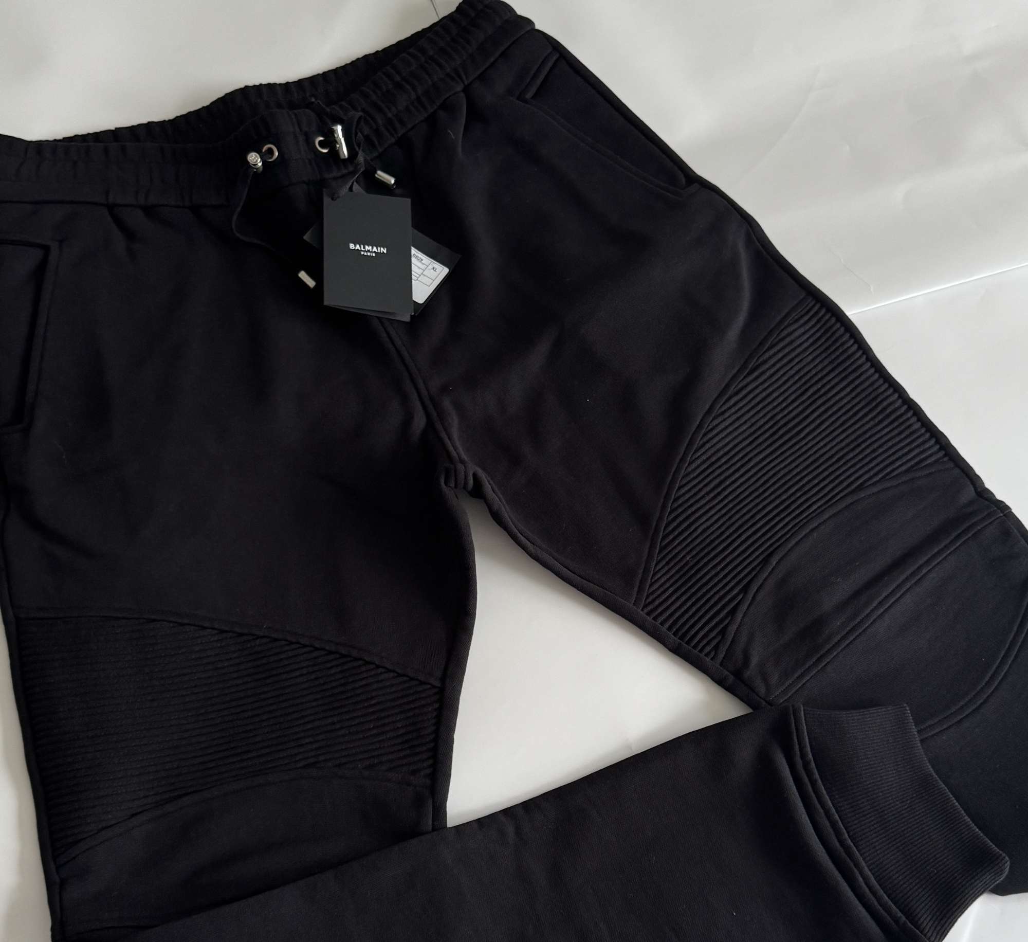 Balmain pánske tepláky veľkosť XL