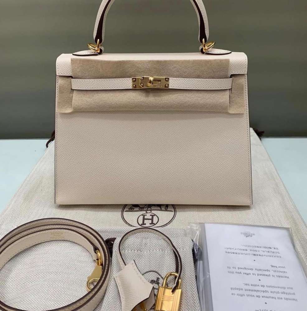 Hermes  Kelly 25